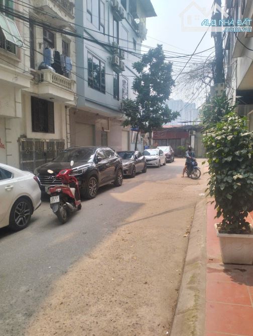 Bán nhà An Dương Vương, Tây Hồ 42m 5.8tỷ Ô tô đỗ cửa - 2