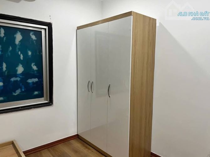 TRUNG TÂM CẦU GIẤY - 10 PHÒNG KHÉP KÍN - 1 NHÀ RA PHỐ  - NGÕ THÔNG KINH DOANH - 17.4 TỶ - 2
