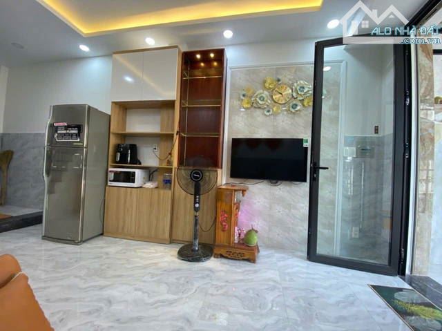 Bán nhà mặt phố đường Lê Lâm, phường Phú Thạnh, Tân Phú, tphcm. Giá 5,5 tỷ, 1 trệt, 2 lầu. - 2