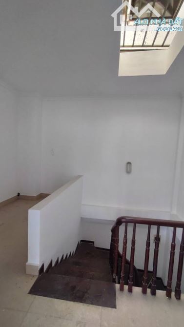 BÁN NHÀ TRẦN KHÁT CHÂN - HAI BÀ TRƯNG -DT lớn 64M² 3 Tầng  - GIÁ 8.86 TỶ - 2
