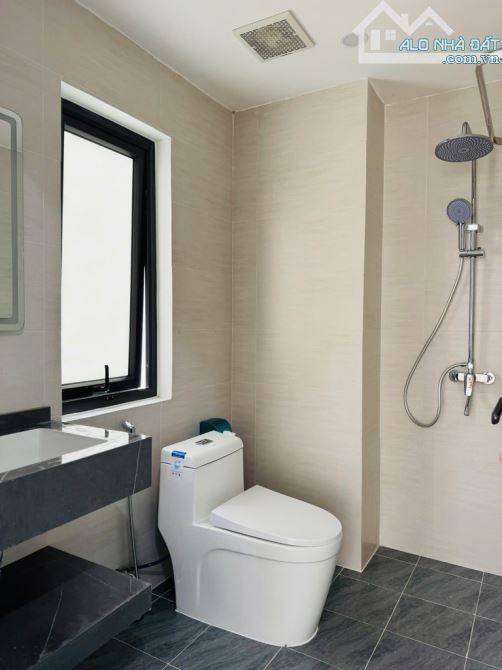 Bán nhà mới 5 tầng 36m2 hàng xóm Vincom giá 4.7 tỷ - 2