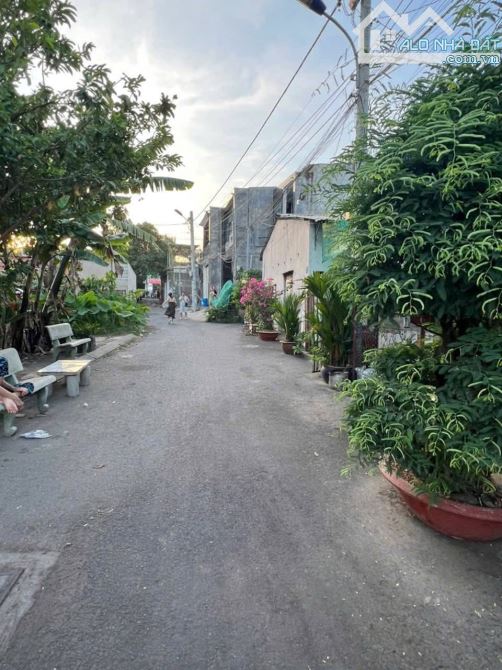 Đất Gần Đường nguyễn xiển long thạnh mỹ quận 9 tphcm  58m2 3 tỷ 9 - 2