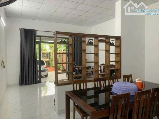 Bán Nhà 306m2 Mặt Tiền Đx125 Nhựa 5m Tân An, Thủ Dầu Một_Giá 2.85Tỷ - 2
