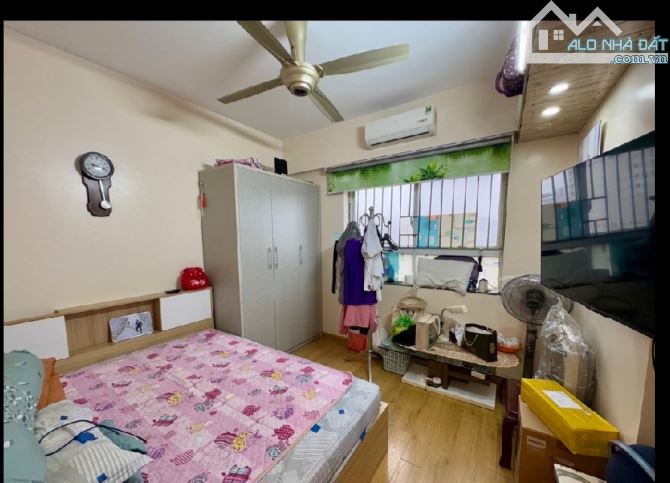 3.1 Tỷ /63 M2/ Cc Sài đồng/ nội thất full - 2
