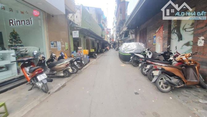 Bán đất tặng nhà C4 phố Tây Sơn - Đống Đa - DT80m2 - Sổ đẹp nở hậu - Giá bán 9,9 Tỷ - 2