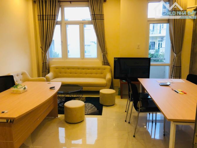 CHÍNH CHỦ BÁN MẶT TIỀN HOÀNG VĂN THỤ NHÀ LIỀN KỀ SIMONA - 2