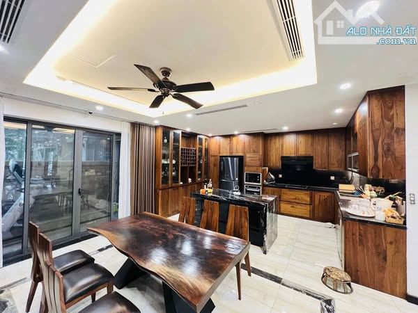📉 Ngộp ngân hàng - Bán gấp trong tuần - Nguyễn Bá Tuyển - 4.2x17.8m - 1 trệt 2 lầu - 4PN - 2