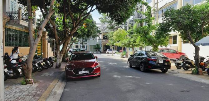 NHÀ MẶT TIỀN NGUYỄN LƯƠNG BẰNG- KHU SONG NGỮ- P.9- TP.VT- S=113m2=7,5x15m= 3 TẦNG- 14 TỶ - 2