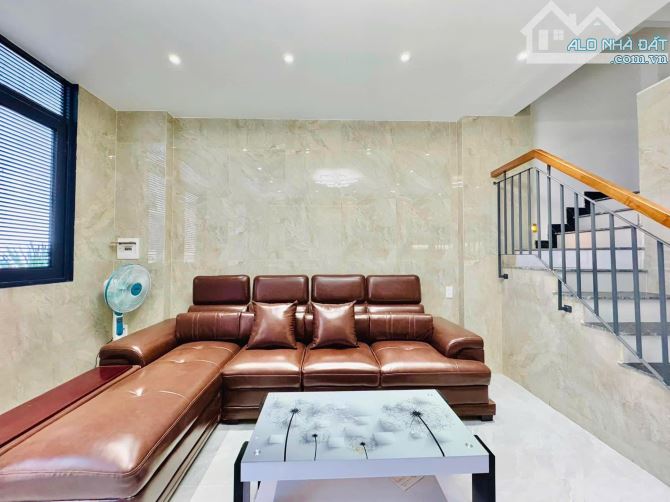 🏠 Định cư Châu Âu - Bán gấp trong tháng - Nguyễn Cửu Vân - 1 trệt 2 lầu ST - 3PN - 2