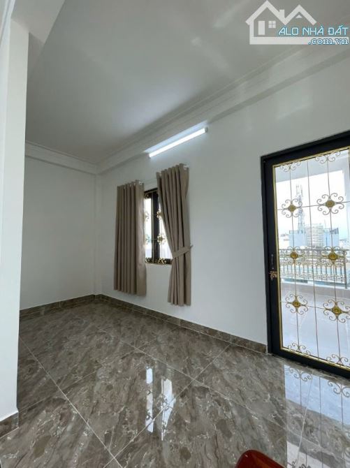 Bán nhà 2 MT hẻm  , nhà mới cứng , siêu đẹp , kế bên Hội Thánh giá nhỉnh 9 tỷ - 2
