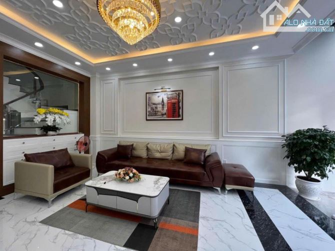 RẺ HƠN THỊ TRƯỜNG 1 TỶ NHÀ PHỐ 4 TẦNG ĐƯỜNG 8M - 80M2 KDC GREEN RIVERSIDE HUỲNH TẤN PHÁT - 2