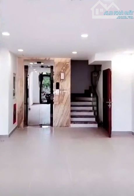Trung Tâm Quận 1 - Nhà 6 Tầng có Thang Máy👉 Mặt Tiền Đường - Phường Tân Định👉 Kinh Doanh - 2