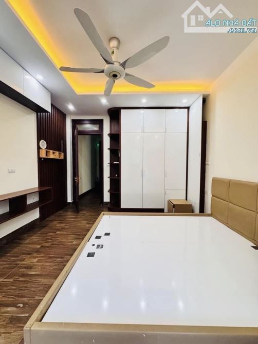 Bán nhà 5 tầng Văn Quán, 35m², nội thất đẹp, giá SIÊU HỜI - 2