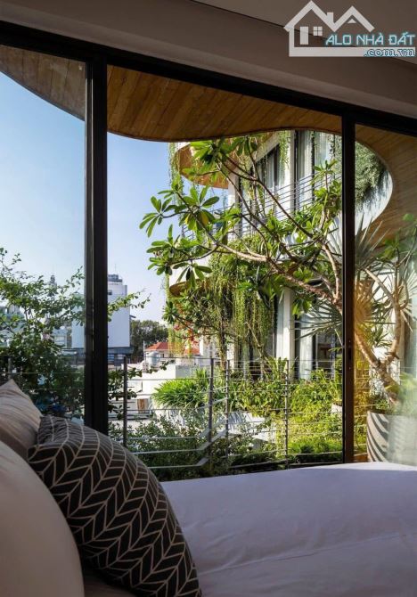 Bán Building Căn Hộ Dịch Vụ Cao Cấp ngay Trần Hưng Đạo, P Cô Giang Quận 1 - 309m2 - 140 Tỷ - 2