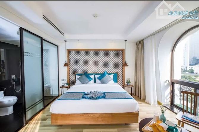BOUTIQUE LÔ GÓC 2MT ĐƯỜNG HỒ NGHINH,SÁT BIỂN!DÒNG TIỀN HƠN 2TỶ/NĂM - 2