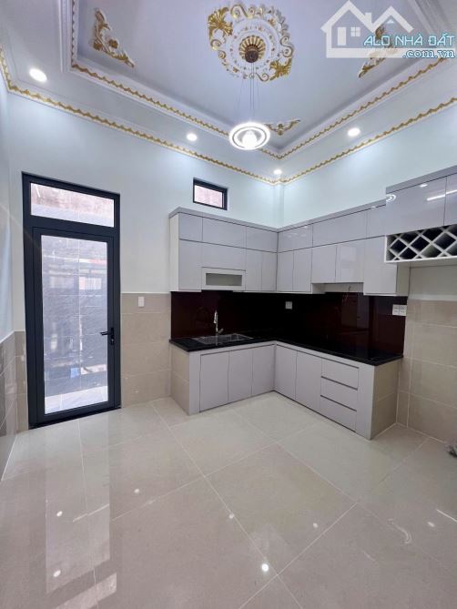 BÁN NHÀ HẺM XE HƠI 5m - 60.4m2 (4 x 15), 3 TẦNG, 4PN, LÒ LU, TRƯỜNG THẠNH, QUẬN 9 - 2