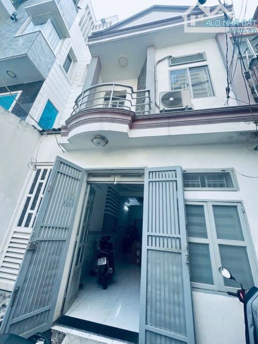 Hẻm thông Oto quay đầu, cách Nguyễn Văn Khối 20m, DT 52m2, Nhỉnh 4 tỷ - 2