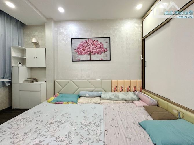 NHÀ 4 TẦNG ĐẸP, FULL NỘI THẤT, HXH 5M NƠ TRANG LONG, 4PN - CHỈ 7,5 TỶ - 2