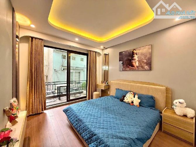 TRUNG TÂM HAI BÀ TRƯNG - BA BƯỚC RA ĐƯỜNG OTO- CHỢ TẤP NẬP NGÀY ĐÊM - NHÀ ĐẸP LUNG LINH - 2