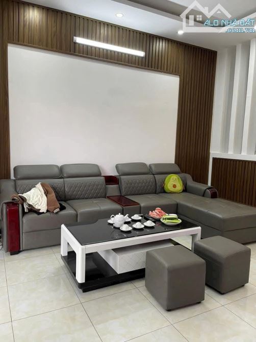🏠 CHÍNH CHỦ GỬI BÁN – NHÀ 3 TẦNG ĐẸP 51M² – Ô TÔ ĐỖ CỬA – ĐỒNG THÁI, AN ĐỒNG, AN DƯƠNG – - 2