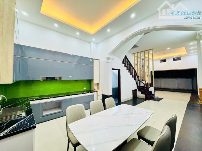 bán nhà 6 tầng cạnh khu đô thị royal park city và đường 3.5 ô tô ngủ trong nhà giá chà10ty - 2