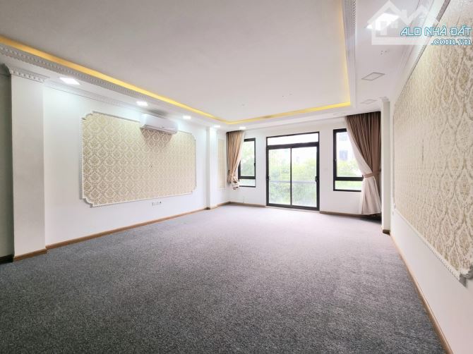 Siêu Phẩm, Cầu Giấy - Võ Chí Công, ô tránh, 7 tầng thang máy mt 5m, giá 21.5 tỷ. - 2