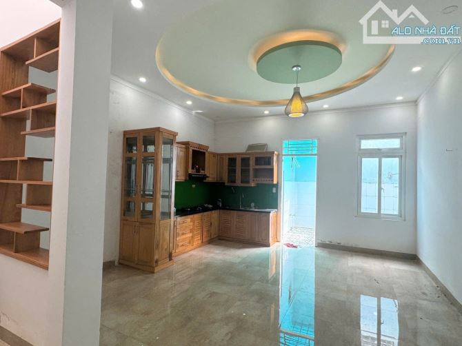 🏠 BÁN NHÀ 2 TẦNG MẶT TIỀN AMA KHÊ – TRUNG TÂM TP. BUÔN MA THUỘT VỪA Ở – VỪA KINH DOANH – - 2
