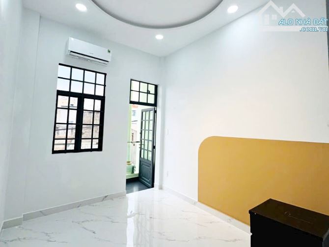 Bán nhà Quận 8, vuông vức 3 phòng hẻm xe hơi Lưu Hữu Phước - 2