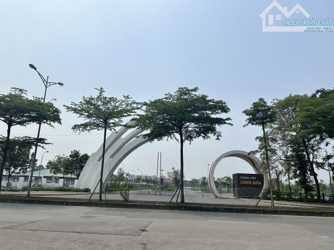 Bán nhà khu Biệt thự Việt Hưng Long Biên 205m 3 tầng xây thô bảo vệ 24/7 - 2