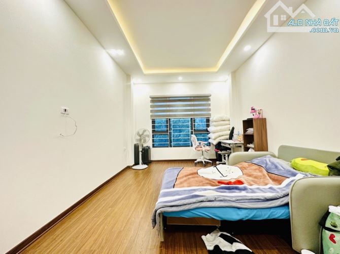 TRUNG TÂM  HÀ ĐÔNG, 5TẦNG THANG MÁY, CHỈ TẦM 7 TỶ, 2 THOÁNG, GẦN Ô TÔ, SĐCC. - 2