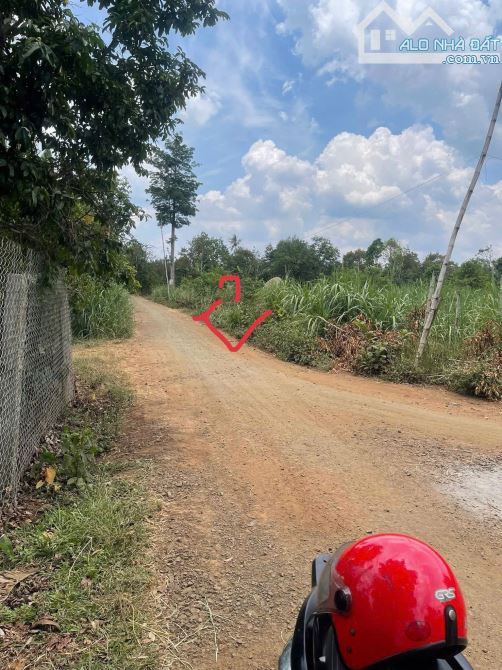 2 lô Ea Knuec km19 đối diện trường Nguyễn Bá Ngọc đi vào - 2