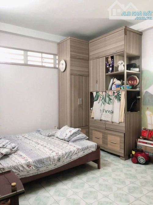 "Tổng giảm 1 tỷ giá chỉ 63tr/m2 105m2(5m5x19m) 3 tầng ngay Thống Nhất đường 4m5 kxd 5 tầng - 2