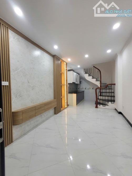 Gần phố Nguyễn An Ninh mặt ngõ thông bạt ngàn tiện ích, nhà riêng 4 tầng  4.75 tỷ - 2