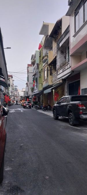 ♪ Nhà 2 MT Kinh Doanh đường 5.5m gần Đỗ Quang, 70m2, 2 căn nhà riêng biệt, 6.x tỷ - 2