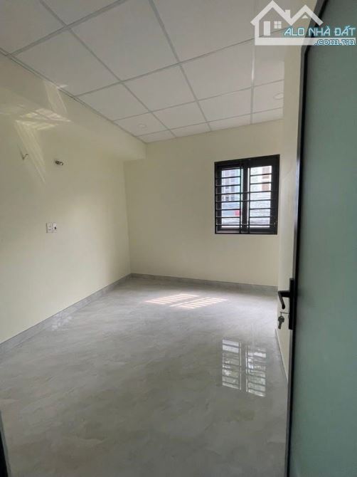 ✈️ Định cư nước ngoài - Bán gấp trong tuần - Lê Thánh Tôn - 4.1 x 18m - 4 tầng - 4PN - 2