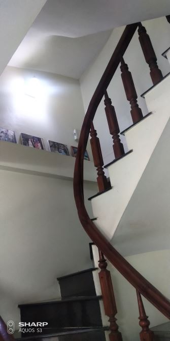 6,99 tỷ Bán nhà 30m 5 tầng lô góc dân xây,phường Ngọc thụy,quận long biên.30m ra Hồng Tiến - 2