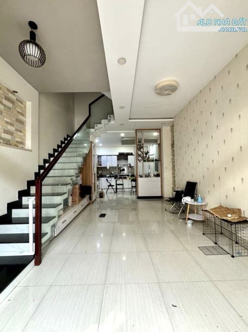 🔥 NGỘP NGÂN HÀNG! BÁN GẤP TRONG TUẦN NHÀ HẺM XE HƠI NGUYỄN TRÃI 4x15m 4 TẦNG - 2