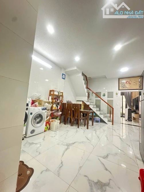 🔥 Ngộp ngân hàng - Bán gấp trong tuần - Võ Văn Kiệt - 4.2 x 18m - 4 tầng - 4PN - 2