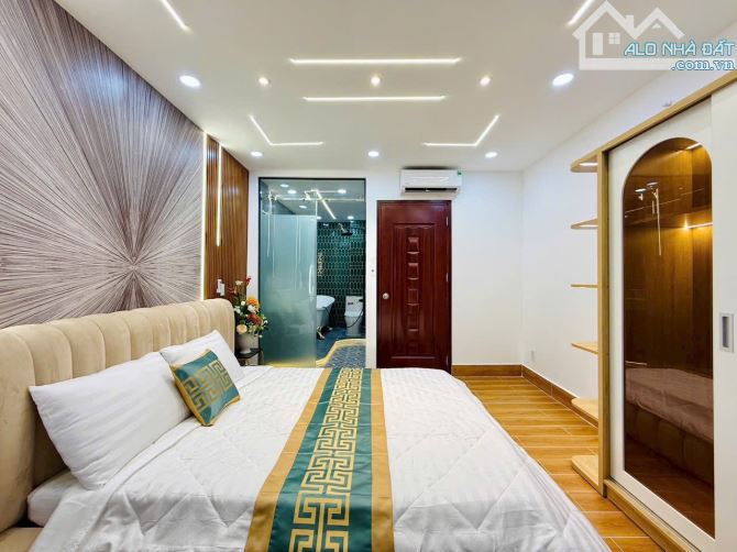 ✈️ Định cư - Bán gấp trong tháng - Nguyễn Trãi - 4.2 x 17.5m - 4 tầng - 4PN - 2