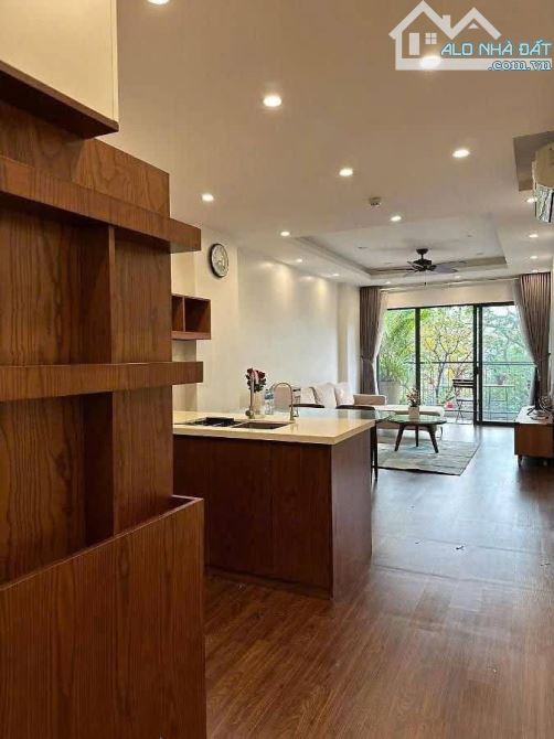 Bán nhà Trịnh Công Sơn dt 205m 8 tầng mặt tiền 7.5m Tây Hồ - 2