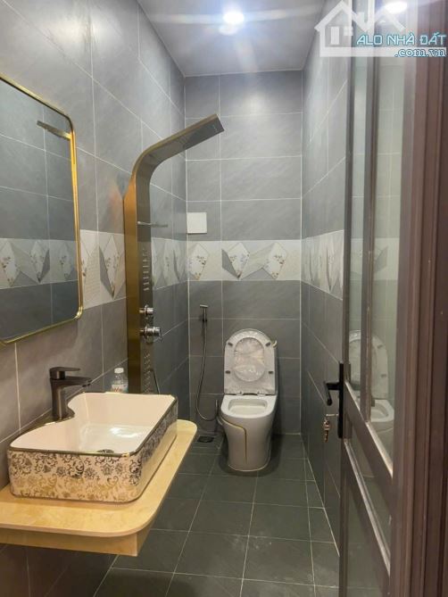 🚗 2 MẶT TIỀN HẺM XE HƠI – 5 TẦNG ĐẸP CHUẨN TRUNG TÂM Q1 - 2