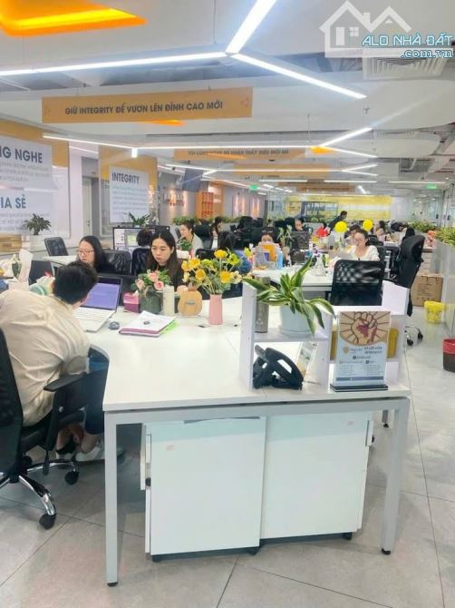 BÁN NHÀ YÊN HÒA , GIÁ TỐT , 225m , 8 tầng , 9.5m mặt tiền , dòng TIỀN cao , CHỈ 58 tỷ - 2