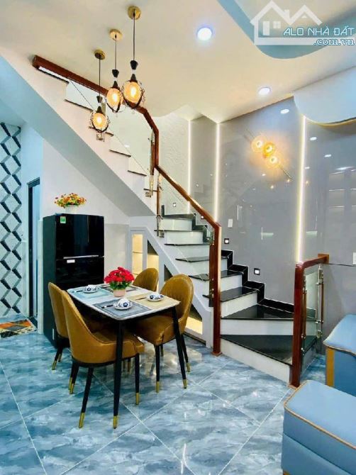 BÁN NHÀ MẶT TIỀN CMT8 – GẦN CV LÊ THỊ RIÊNG – 17.5 TỶ - 2