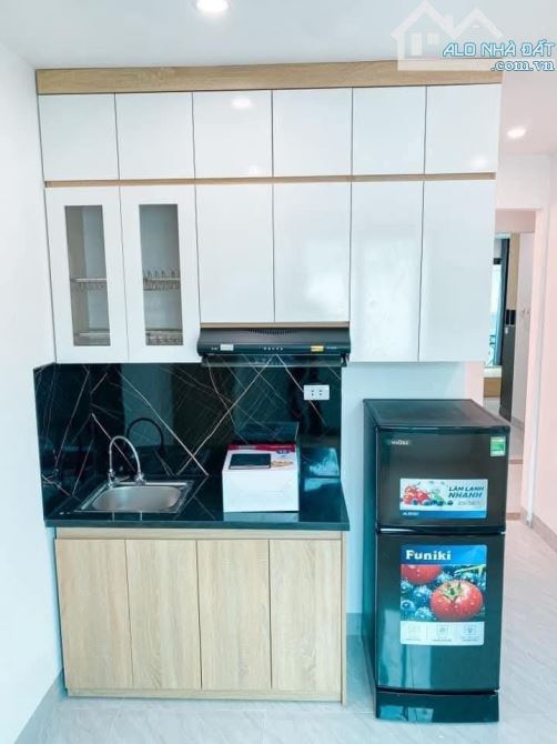 Toà CCMN 6 tầng thang máy xây mới ngõ 68 Cầu Giấy,sổ 60m2, 20 căn~100 tr/tháng.Giá 17.5 tỷ - 2