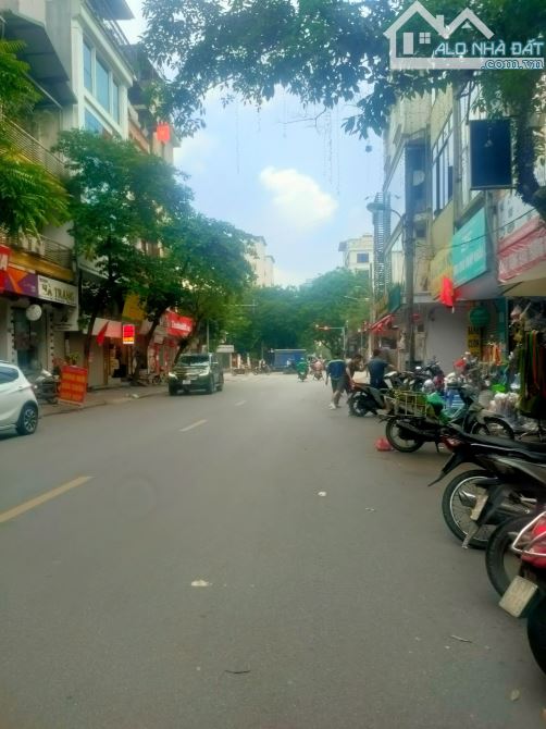 BÁN NHÀ PHÂN LÔ HOÀNG QUỐC, LÔ GÓC, VỈA HÈ ÔTÔ TRÁNH, VIEW THOÁNG, 66M2 CHỈ 26 TỶ 800 - 2