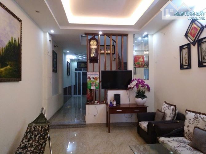 BÁN NHÀ QUẬN 9,NHÀ MỚI ĐẸP KIÊN CỐ 2TẦNG DT84M,HẺM XE HƠI NGAY NGUYỄN DUY TRINH,CHỈ 6TỶ TL - 2