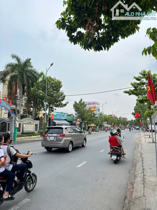 Về Kinh Doanh Được Ngay - MT Nguyễn Thị Minh Khai - gia’ 6tỷ - ngang 5 Vuông Vức - 2