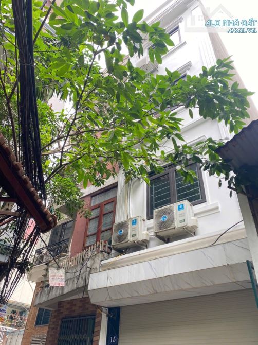 Ngã Tư sở, 46m2 - 7.x tỷ nhà dành cho người tín tâm. - 2