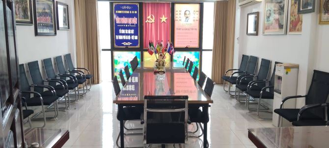 Bán nhà Hoàng Cầu kinh doanh văn phòng 6 tầng thang máy 75 m 6 t mt 5 m hiểm nhà bán - 2