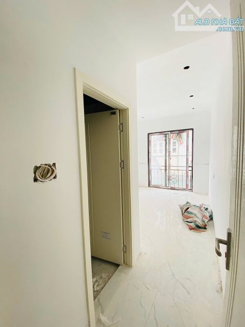 BÁN NHÀ MẶT NGÕ 10,5 TỶ 41m 5 TẦNG MT 3,1m THANG MÁY XE BA GÁC TRÁNH ĐÀO TẤN BA ĐÌNH - 2